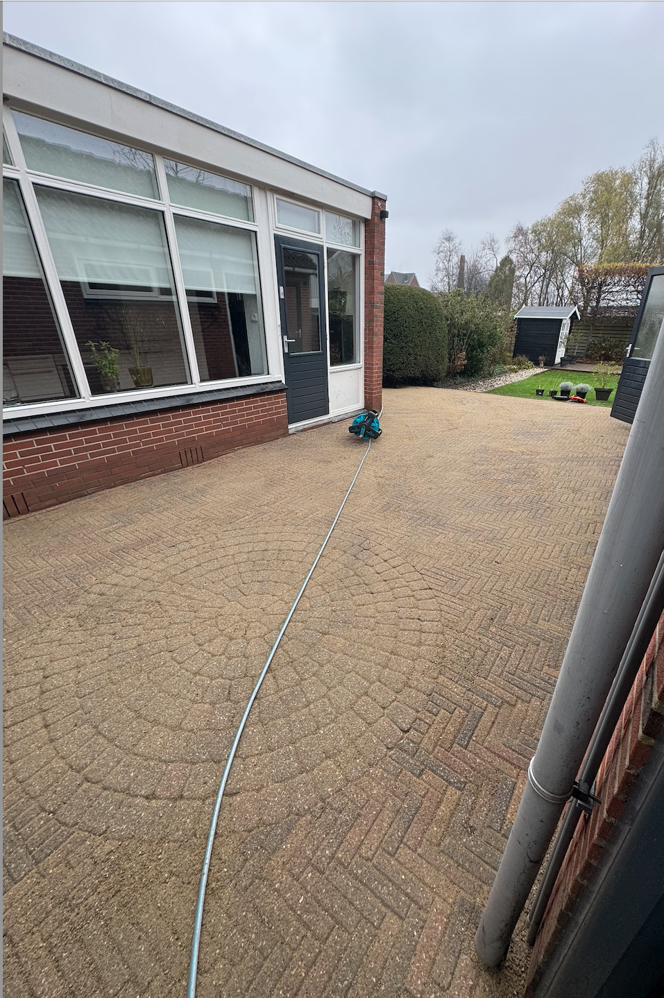 Ingeveegd met brekerzand